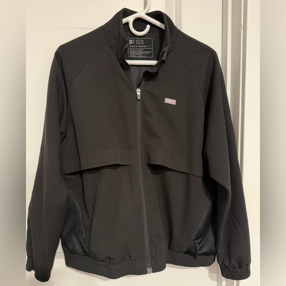 FIGS Black Sydney Scrub Jacket sz Large